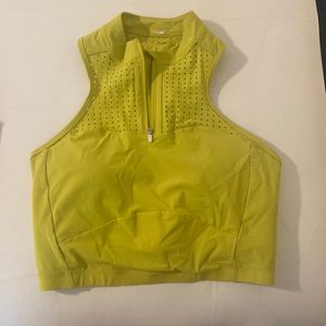 Unleash half zip sports bra